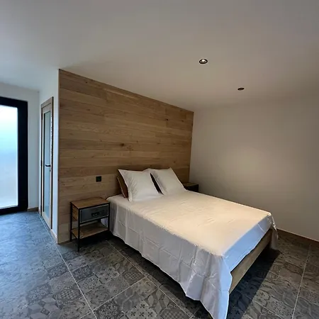 Les Tchanquees Bourg-Fidèle