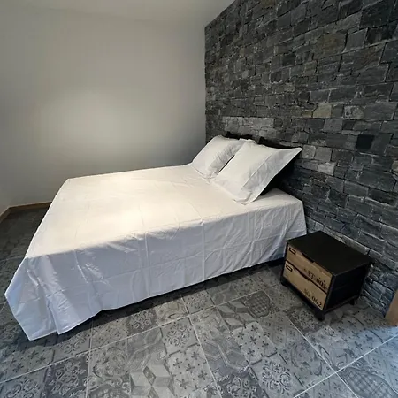 Les Tchanquees Lodge Bourg-Fidele