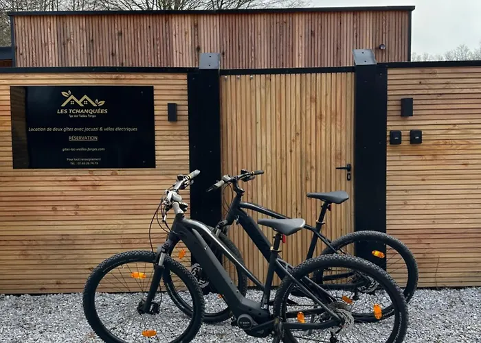 롯지 Les Tchanquees Bourg-Fidele