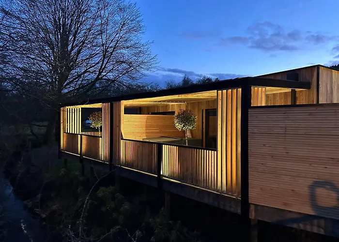 Les Tchanquees * Bourg-Fidele